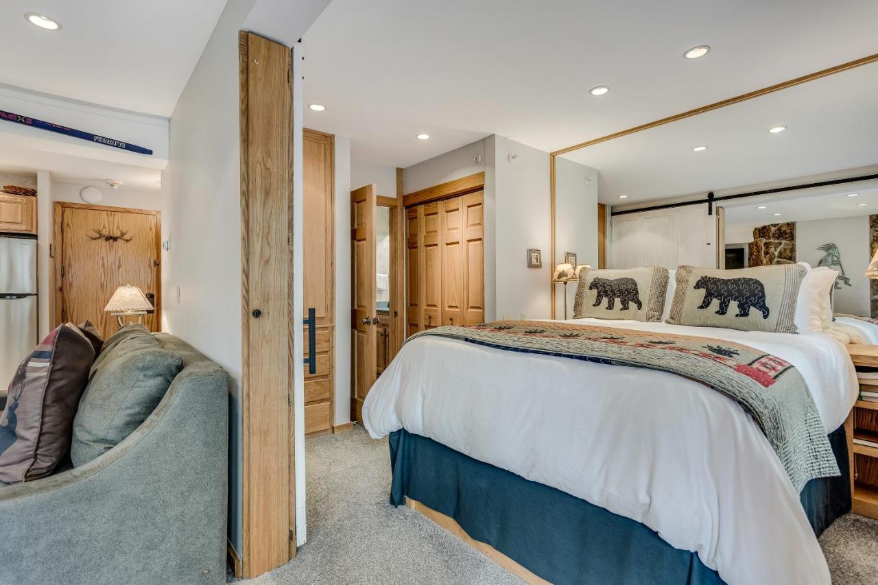 Laurelwood Condominiums 303 Сноумас Вилидж Екстериор снимка